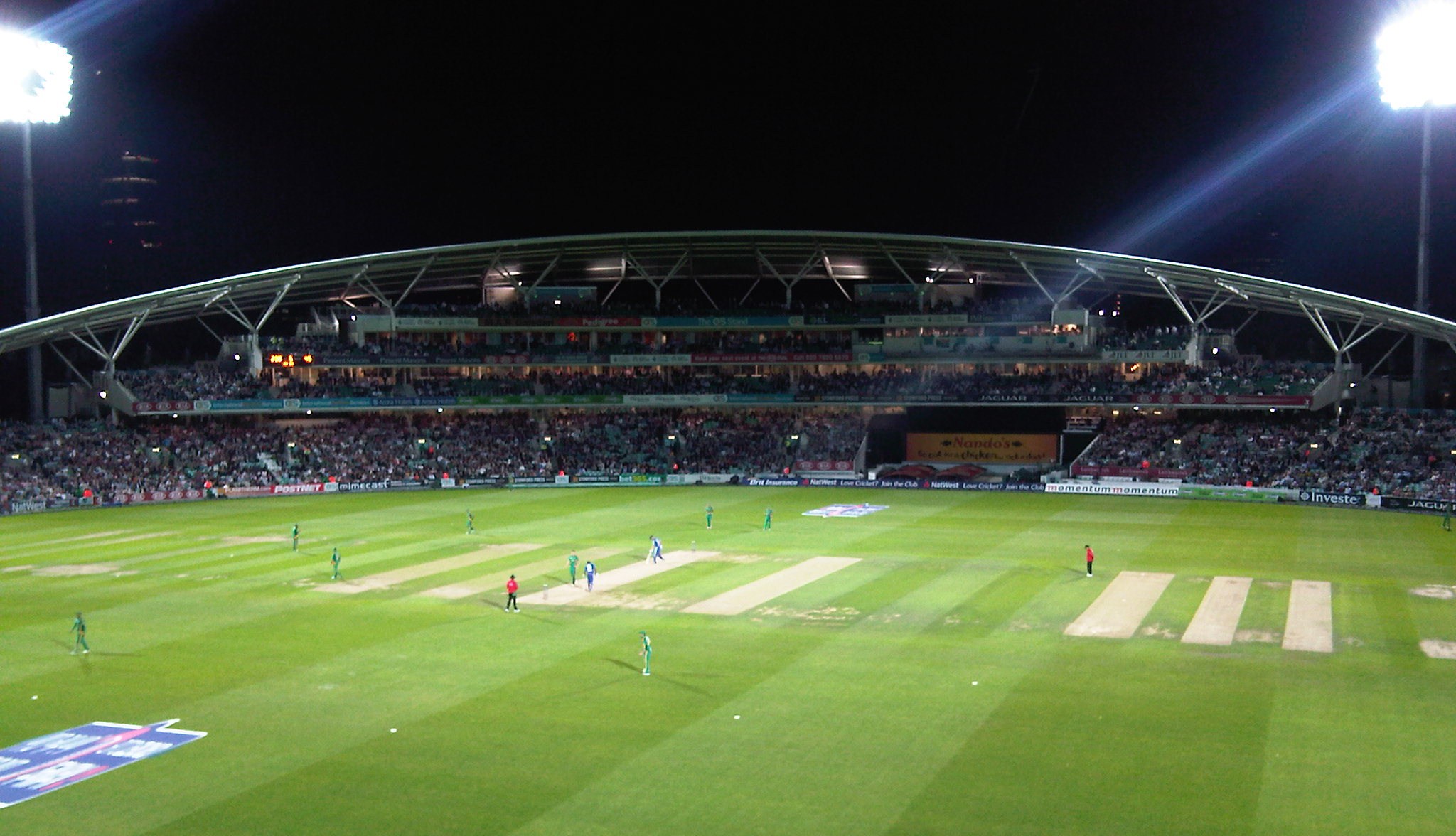 Matched field. Cricket Stadium. Стадион крикет поле. Поле для крикета. Ворота для крикета.